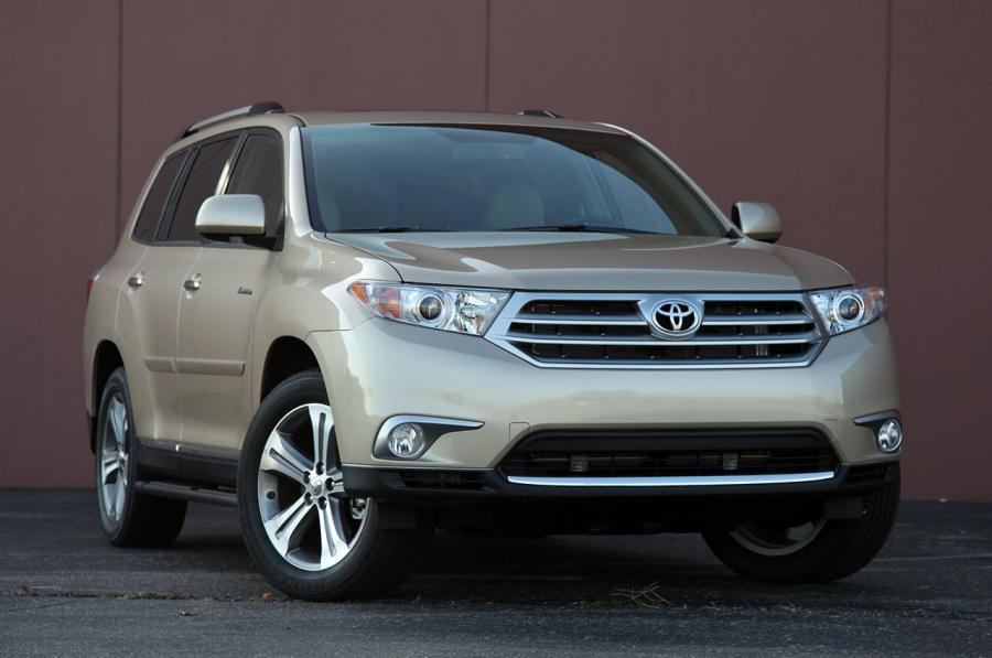  Toyota Highlander 2011 года  (фото 7 из 108)